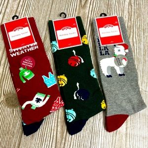 Holiday socks 3 pair shoe size 6-12